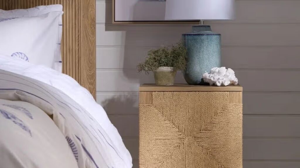 3 ‘cosy’ ceramic table lamps Dusk shoppers’ say ‘stunning for living rooms’