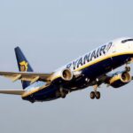 Pilot says every passenger should bring one item of clothing onto planes