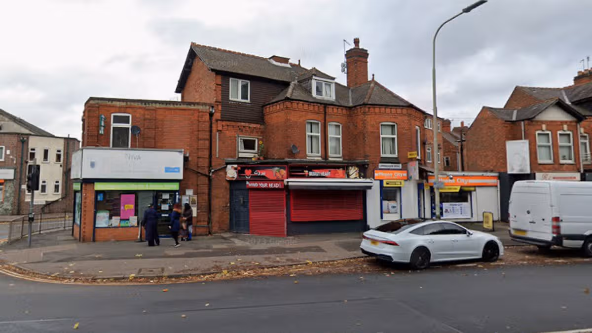 New bar opposite Leicester playground sparks anti-social behaviour and littering fears