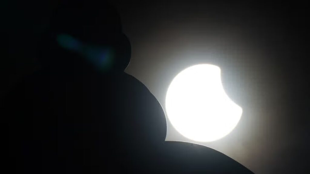 Exact times to see Solar Eclipse in Coventry and all of Warwickshire’s towns