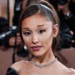 Ariana Grande urges fans not to ‘fret’ after suffering injury before London show