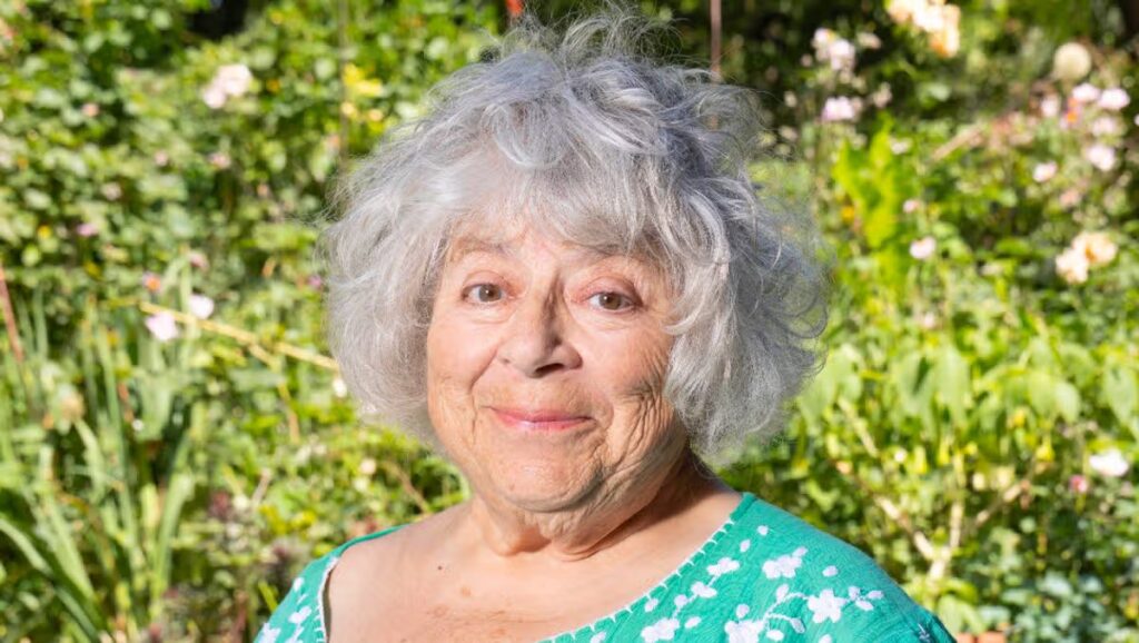 Miriam Margolyes launches blistering attack on Nigel Farage and issues dark warning