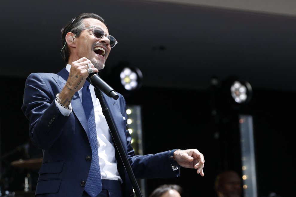 Marc Anthony, Chayanne To Host Quake Relief Show for Venezuela, Colombia