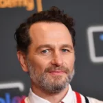 Matthew Rhys Proves Your Beard and Hair Color Don’t Have to Match