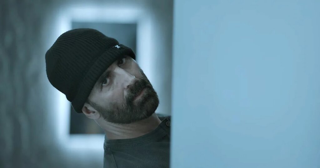Haiwaan Trailer: Akshay Goes Psycho