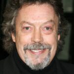 Carol Burnett leads tributes for ‘dear friend’ and Annie co-star Tim Curry