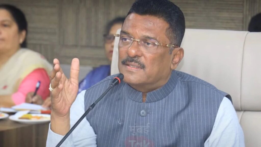 ‘तीन महीने में नहीं सीखी मराठी तो लाइसेंस होगा कैंसिल…’, महाराष्ट्र के परिवहन मंत्री की दो टूक – maharashtra auto rickshaw taxi drivers mandatory marathi language license action ntcpvp