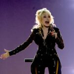Dolly Parton issues health update after going through ‘hard times’