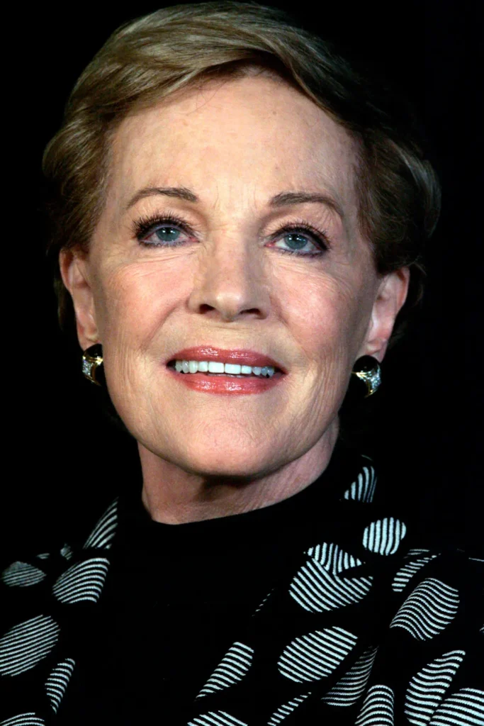 Dame Julie Andrews Passes on ‘The Princess Diaries 3’ for 2 Reasons