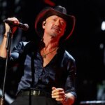 Tim McGraw Falls Onstage at Cincinnati Concert, Jokes About It