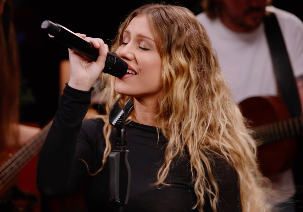 Slayyyter Covers Hole’s “Violet” For Triple J’s Like A Version, Courtney Love Approves