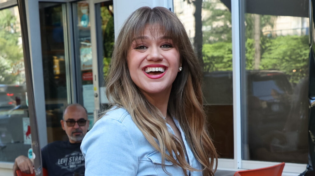 Kelly Clarkson Knows It Was The Right Decision To Leave Daytime TV: Source