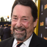 Peter Cullen Was A Robotic Villain In This ’80s Live-Action Sci-Fi Show