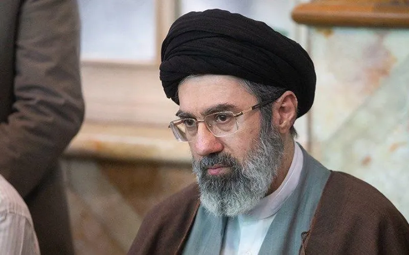 Iran’s supreme leader urges Gulf unity, president admits sanctions bite