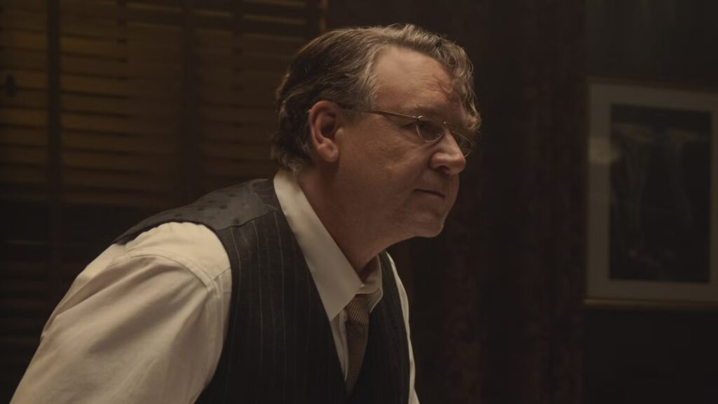 Russell Crowe’s New Netflix Crime Thriller Is ‘Zodiac Meets Good Will Hunting’
