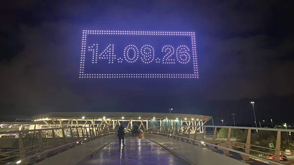Oasis confirm 2027 tour announcement with spectacular light display