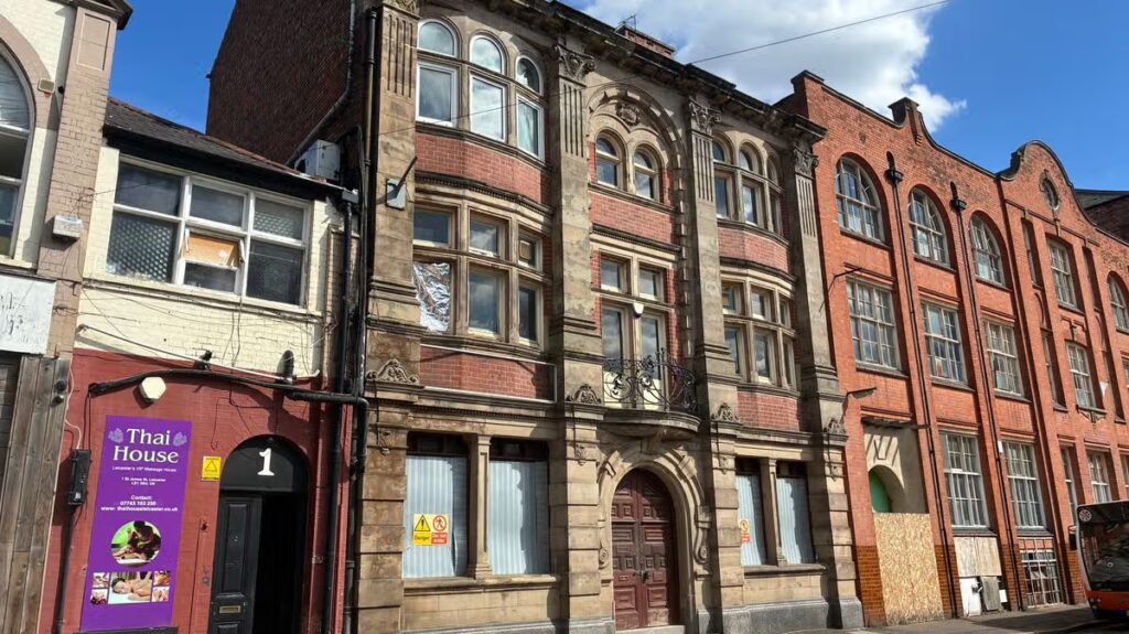 Major step forward in Leicester shisha bar plans for city centre Hindu temple