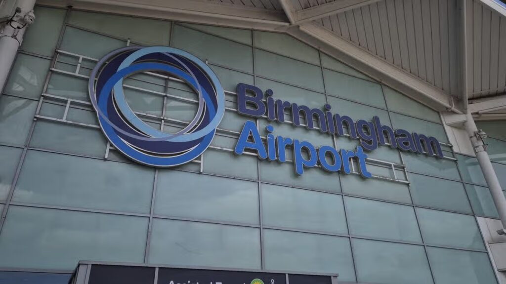 Birmingham Airport ‘truly sorry’ after baggage disruption