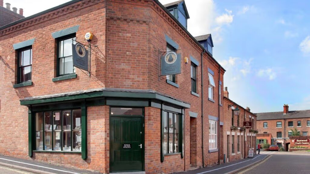 Mock trials, tower tours and hidden gem library – more than 80 Nottinghamshire attractions to open for free