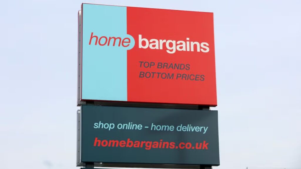 Clothes are ‘quick drying’ on new £75 Home Bargains gadget