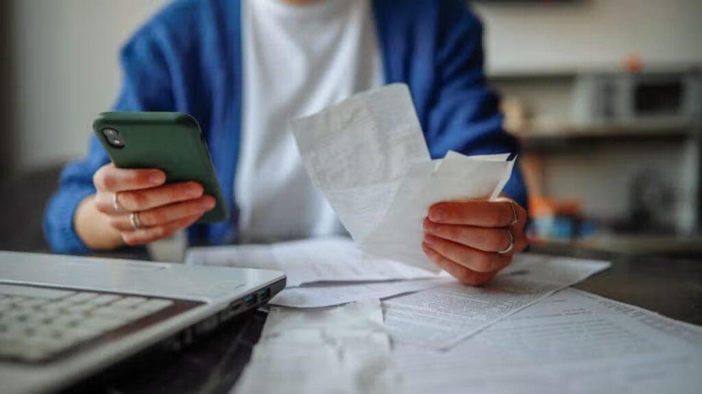 Avoid UK mobile price hikes with a 33p a day SIM but only hours left to get