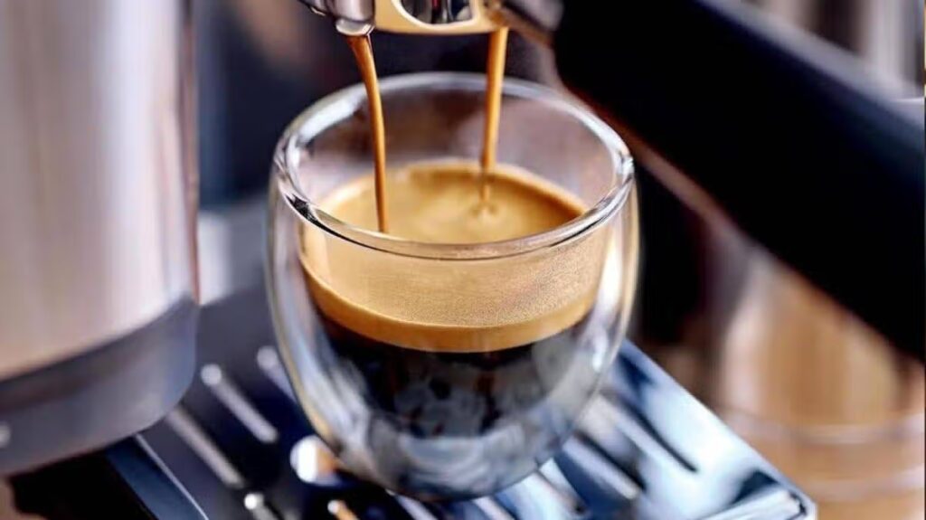 ‘Foolproof’ Ninja coffee machine ‘helps me spend less on takeaway coffee’ now £50 cheaper