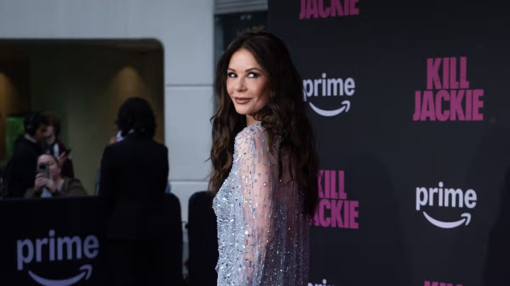 Catherine Zeta-Jones’ touching tribute to Bonnie Tyler in new show