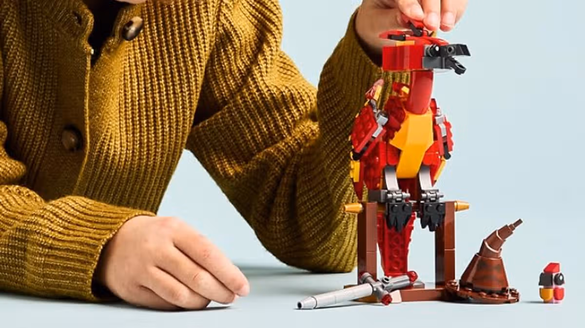 Harry Potter fans race to grab £18 Lego Fawkes set for £3 as HBO trailer drops