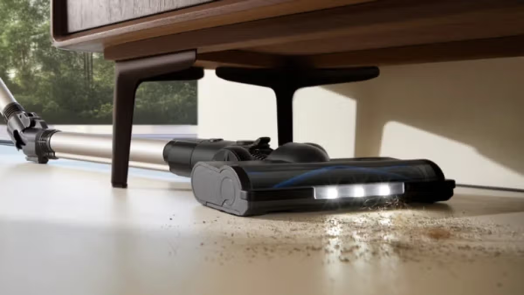 Suck ‘dog hair and lint from carpet’ with £100 rival that ‘keeps up with Dyson
