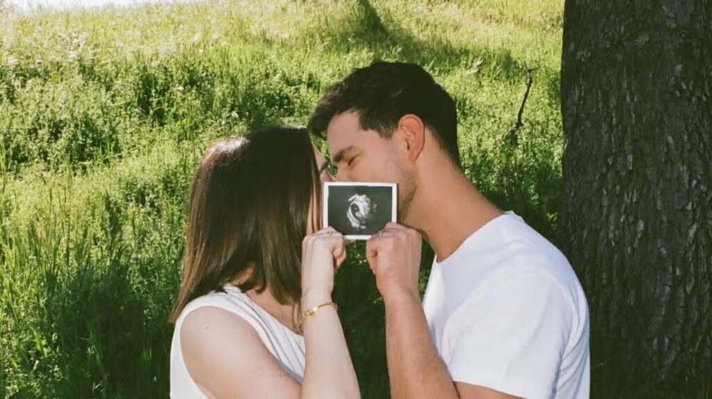Twilight star Taylor Lautner becomes a dad and welcomes baby girl with same name