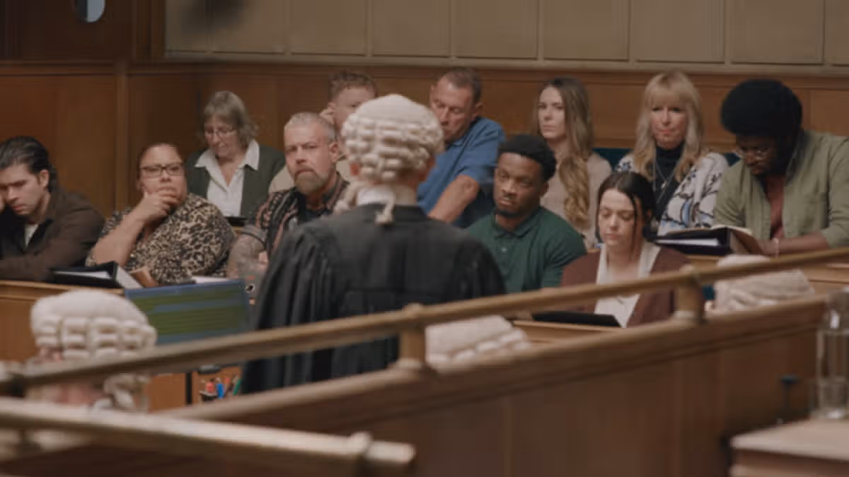 The Jury viewers baffled over ‘insane’ detail minutes into Channel 4 series