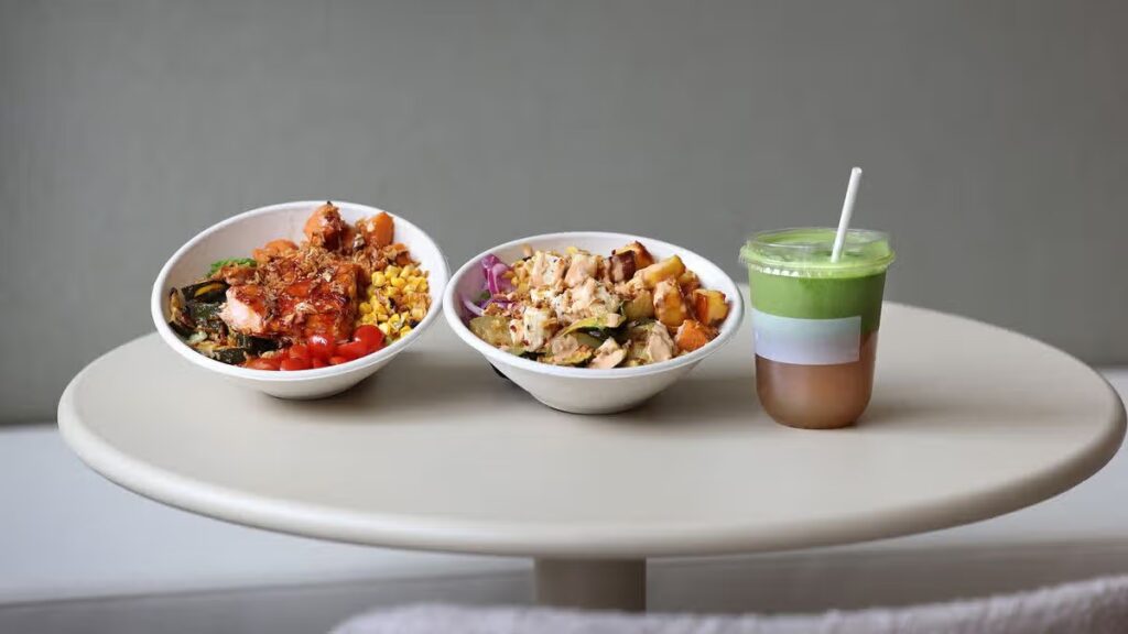 Inside the new Deansgate wellness cafe with £9 build-your-own salad bowls, fresh juices and collagen shots