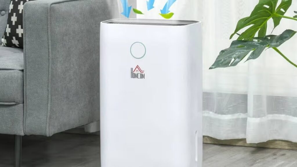 Dehumidifier that dries clothes ‘in 4 hours without condensation’ drops to £112