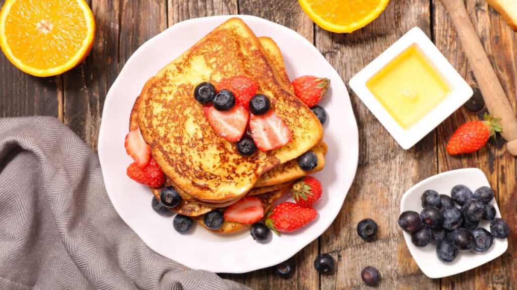 French toast is crispier if you stop frying it before a better cooking method