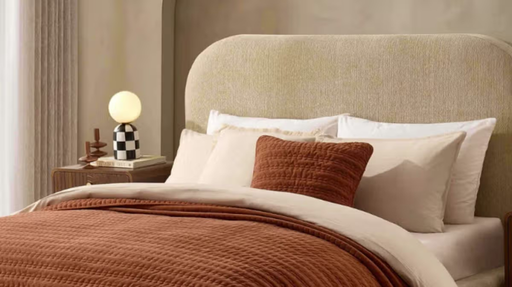 Dusk’s sale bedspread in an autumn colour ‘perfect for cosy nights’