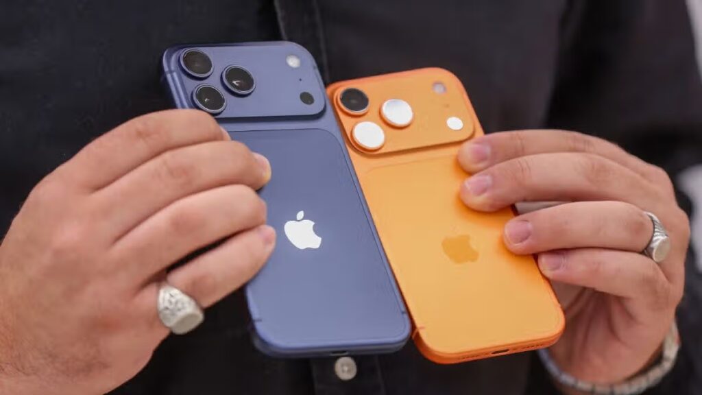 Sky knocks £400 off iPhone 17 Pro bundle before Apple launch event
