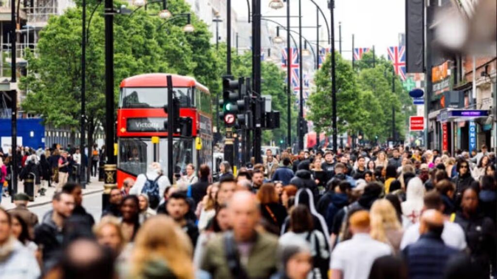 Popular UK retailers ‘breaking law’ by not refunding for returned goods