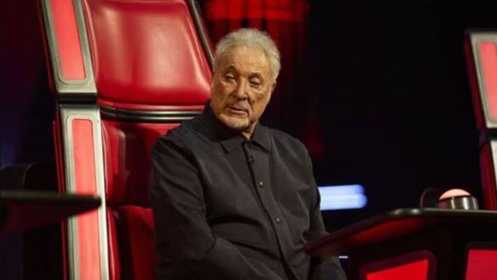 The Voice’s Sir Tom Jones says ‘I’m sorry’ as he addresses snubbing music legend
