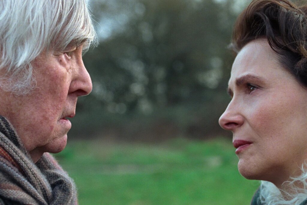 Queen at Sea (Film Review) – Love And Care Separated