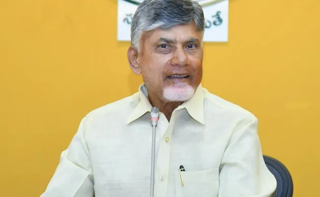 Naidu Giving Out-of-Turn Benefits to Select Contractors?