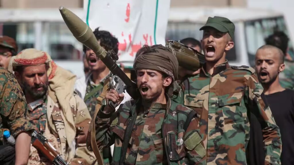 Houthi Blitz in Yemen Nears Major US Base, Launch Fresh Saudi Attacks