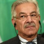 Khawaja Asif Shows His Class! Pak Defence Minister’s Threat-Like Gesture To Afghan Journalist Draws Flak | VIDEO