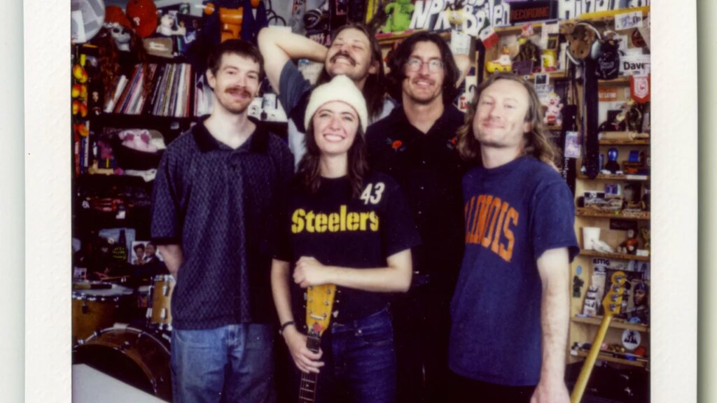 Ratboys Unveil Singin’ to an Empty Chair Deluxe with PUP, Wild Pink