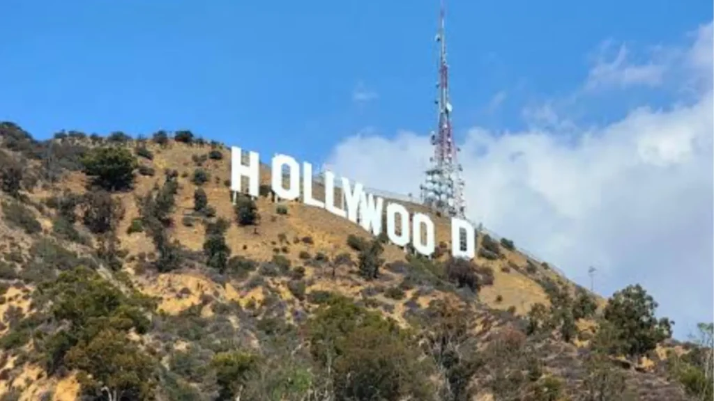 15 People Share Some of Hollywood’s Open Secrets