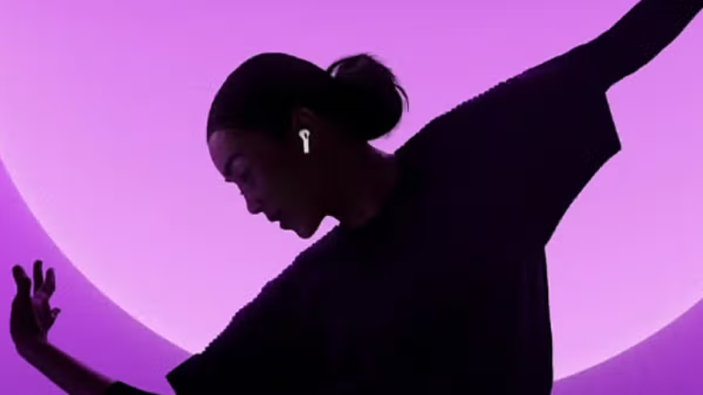 ‘Better than Beats’ Apple AirPods with ‘brilliant sound’ drop below £100 at Very