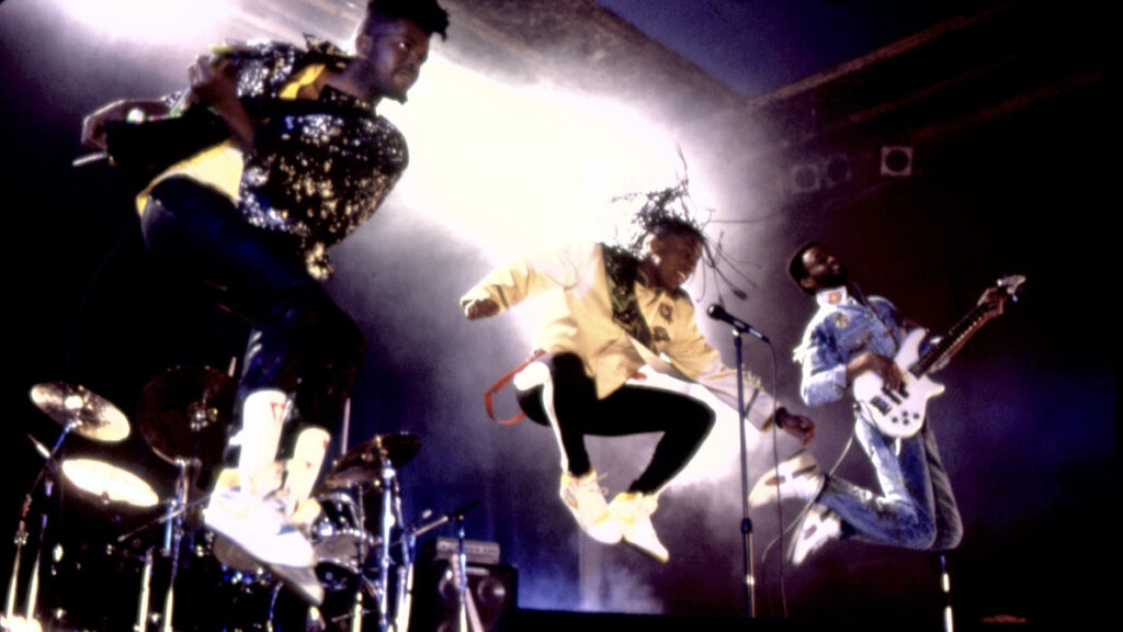 'An Unbelievable Ferocious Guitar Hook': Why Living Colour's 'Cult Of Personality' Still Resonates With Rock Fans  [News]