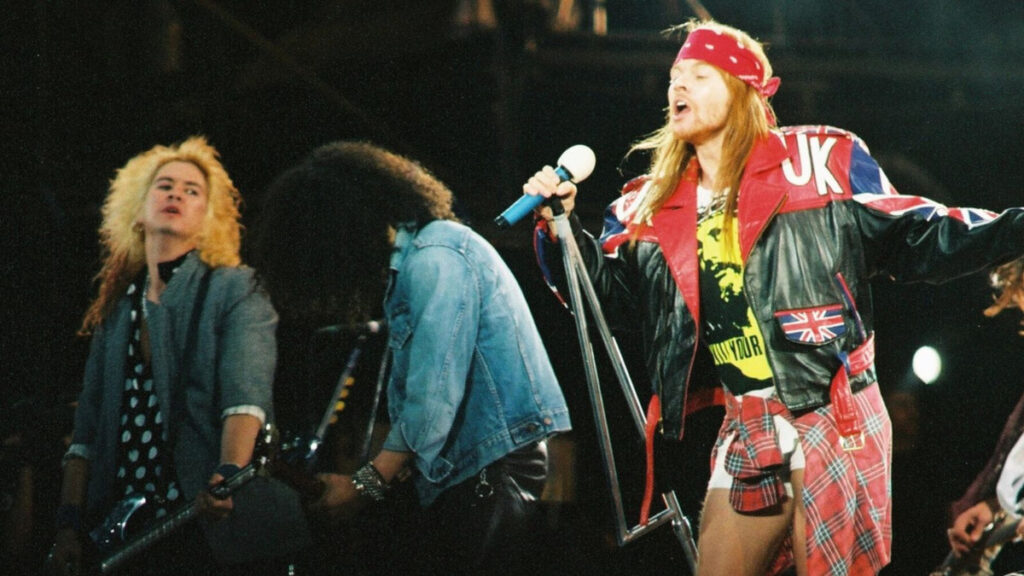 35 Years Ago Today, Guns N' Roses Dropped Two Albums At Midnight, And The Man Who Helped Make It Possible Was Fired Months Before [News]