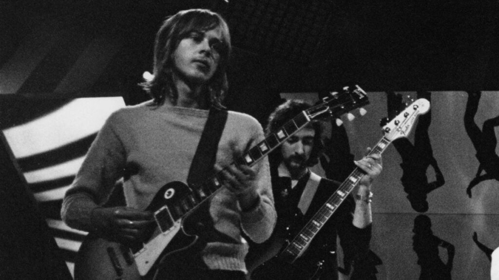 Fleetwood Mac Fired The Guitarist Who Wrote Their Early Songs, And He Spent Years On The Streets Of London [News]