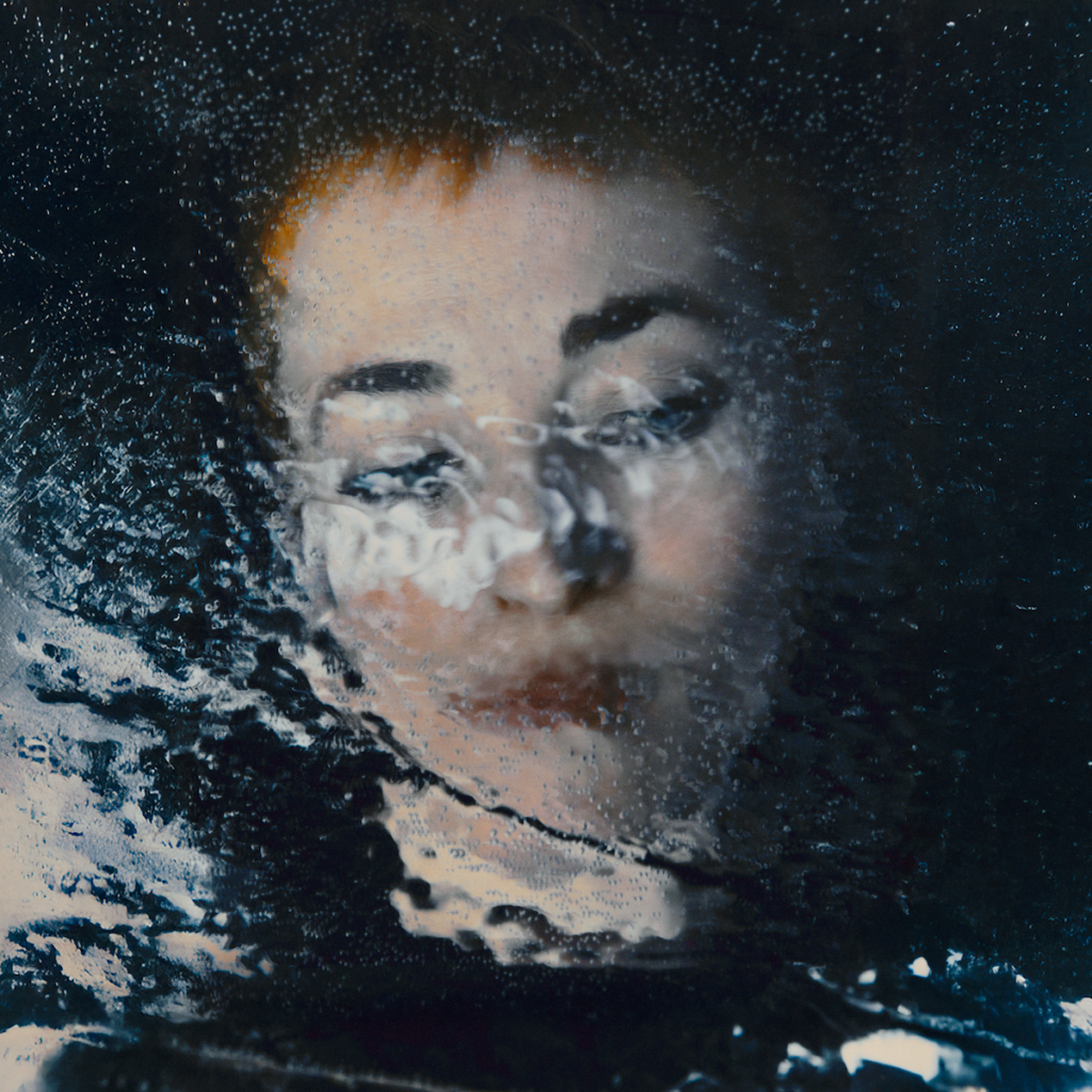 Lankum’s Radie Peat Announces Debut Solo Album ‘No Human Tongue Can Tell’: Hear “The Moon And Stars”