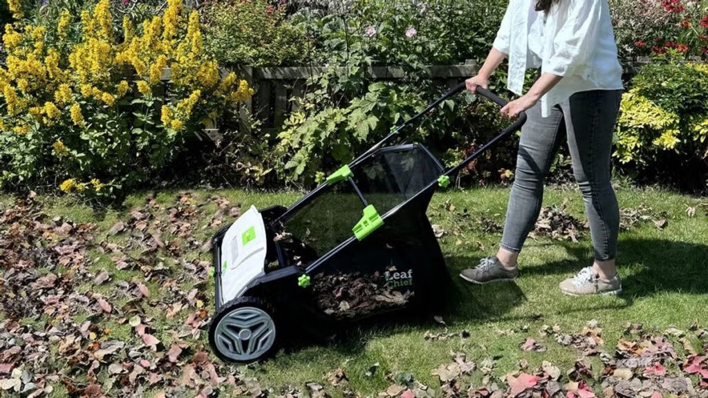 Gardeners have hours left to snap up double discount on genius autumn gadget